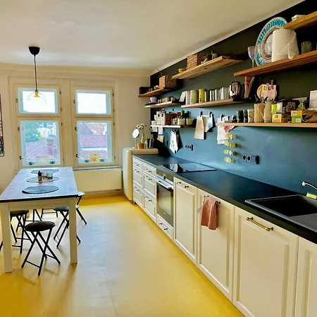 Knk Vibrant Central Spacious Hideaway *